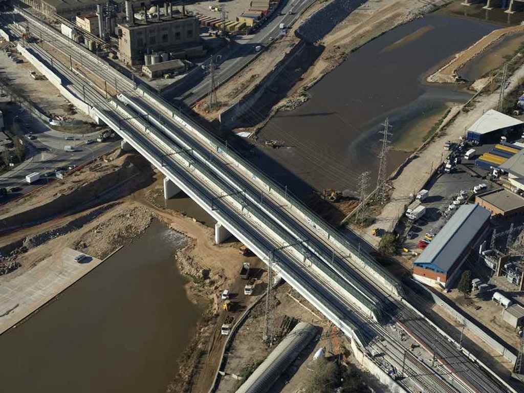 Puente sobre el río Llobregat (Línea de Alta Velocidad Madrid - Barcelona) - José Antonio Llombart